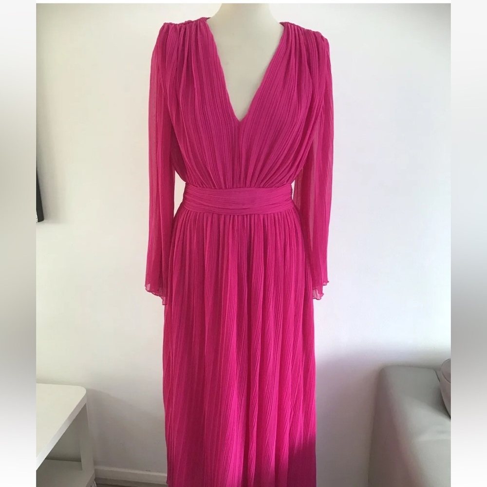Brand new with tags! Zara Fuchsia pleated midi dress, size L